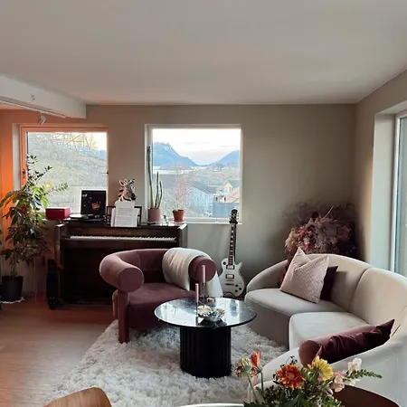Apartment Panoramic Views In
