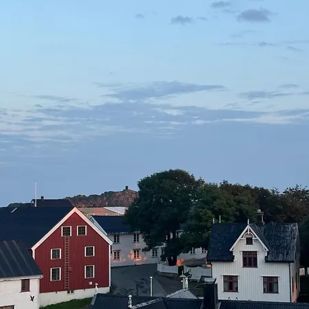 Panoramic Views In * Henningsvær
