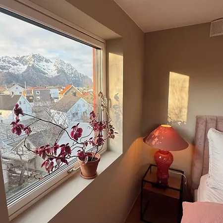 Panoramic Views In * Henningsvær